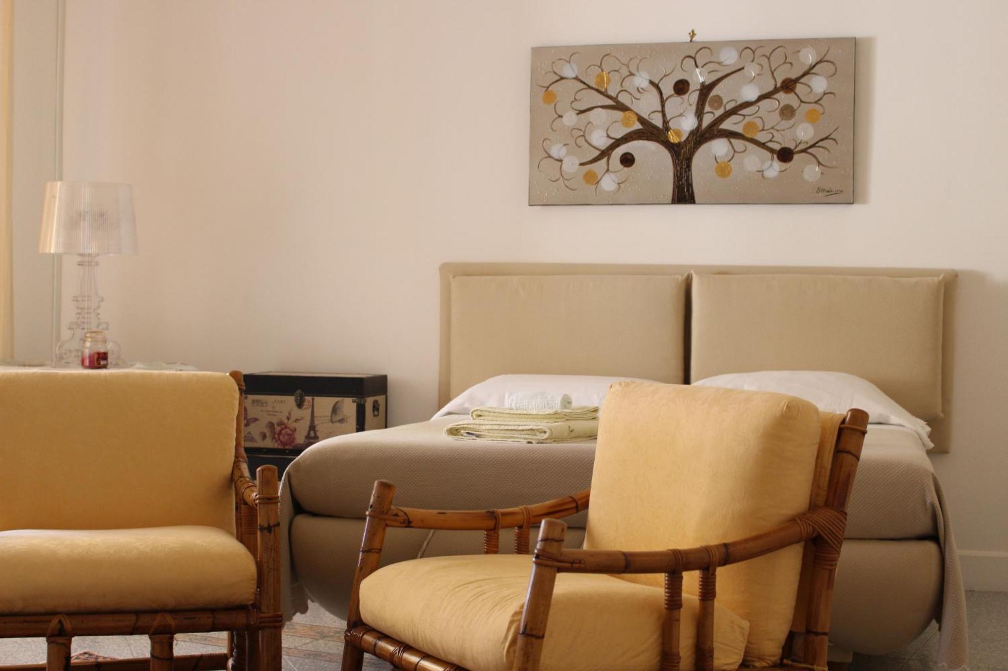 La Maison Doree Giardini Naxos Eksteriør billede